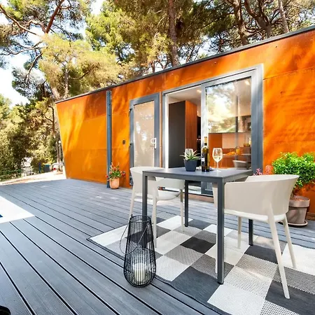 Porton Nature Hideouts