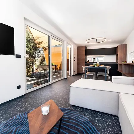 假日公园 Porton Nature Hideouts