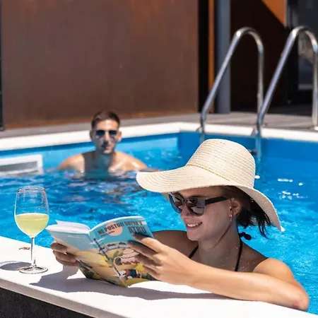 Porton Nature Hideouts *