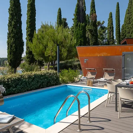 Porton Nature Hideouts *
