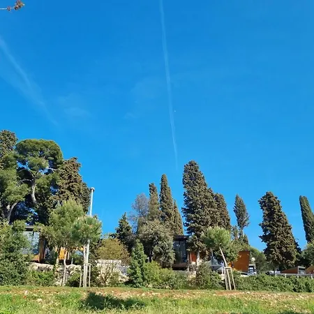 פארק נופש Porton Nature Hideouts