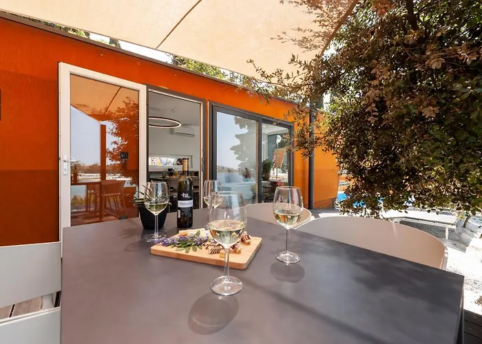 Porton Nature Hideouts