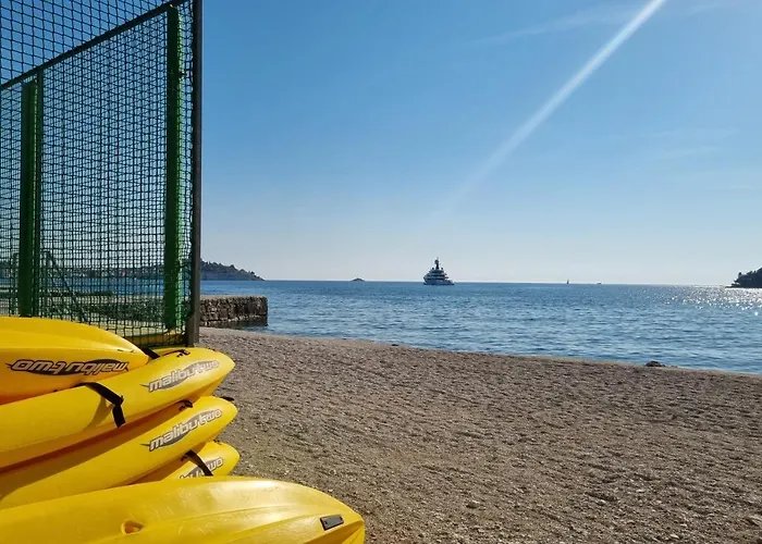 Porton Nature Hideouts Village de vacances Rovinj