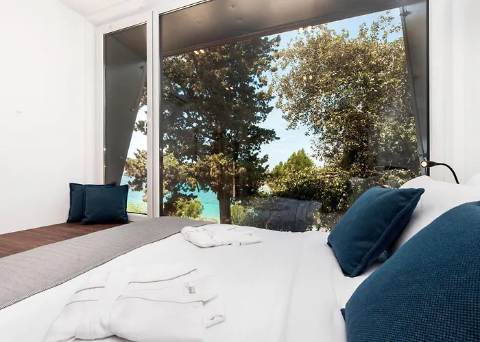 Porton Nature Hideouts *