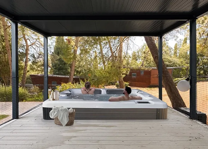 Porton Nature Hideouts *